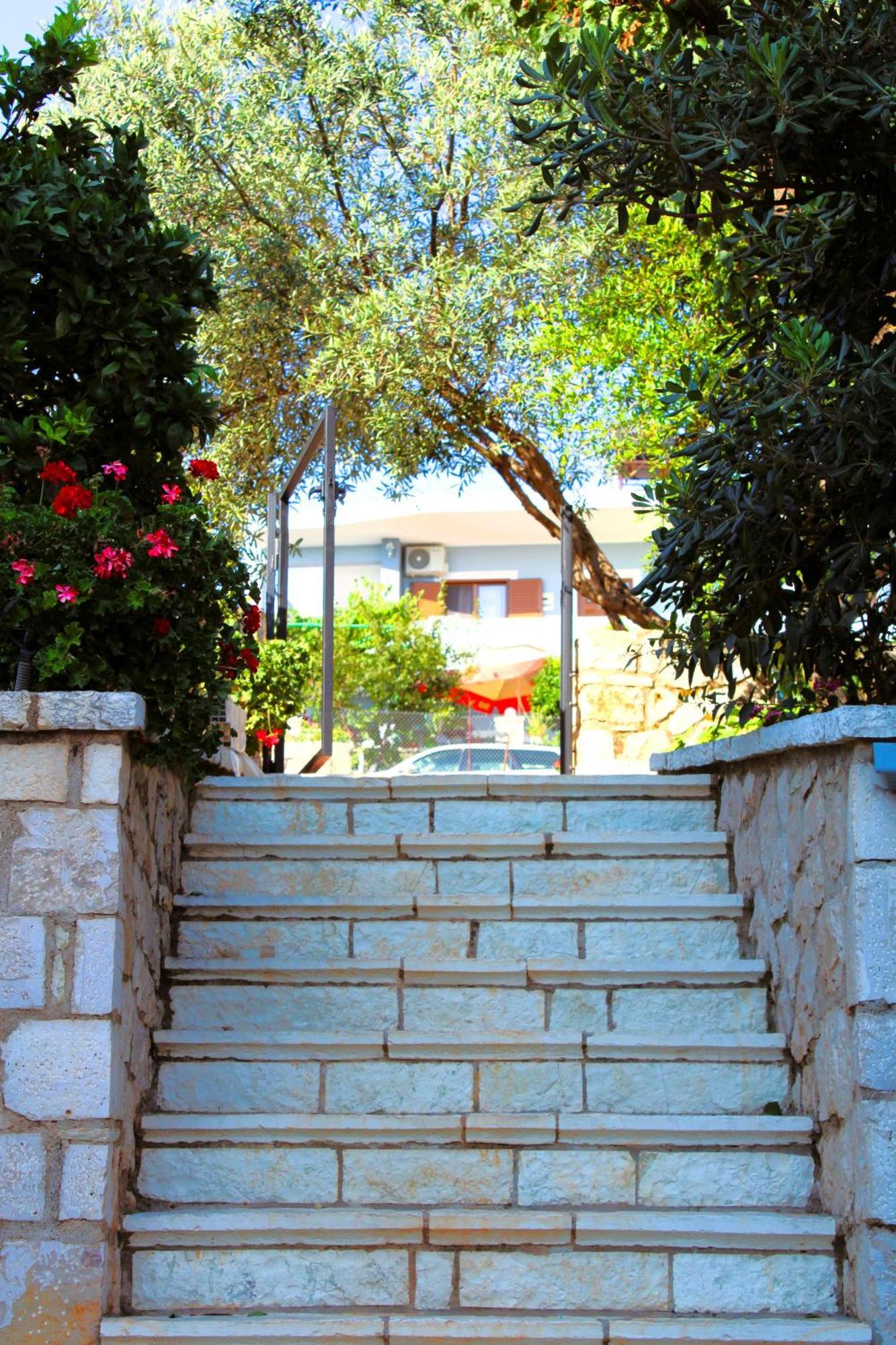 Keli Apartments Ksamil Exterior photo